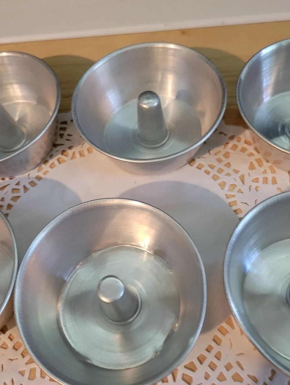 Aluminum Ring Mold Set - Silver Angel Food Baking Cups (6-Pack) Mini Bundt Pan